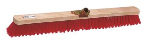 Balai cantonnier PVC rouge / Monture bois avec douille métal L 80cm